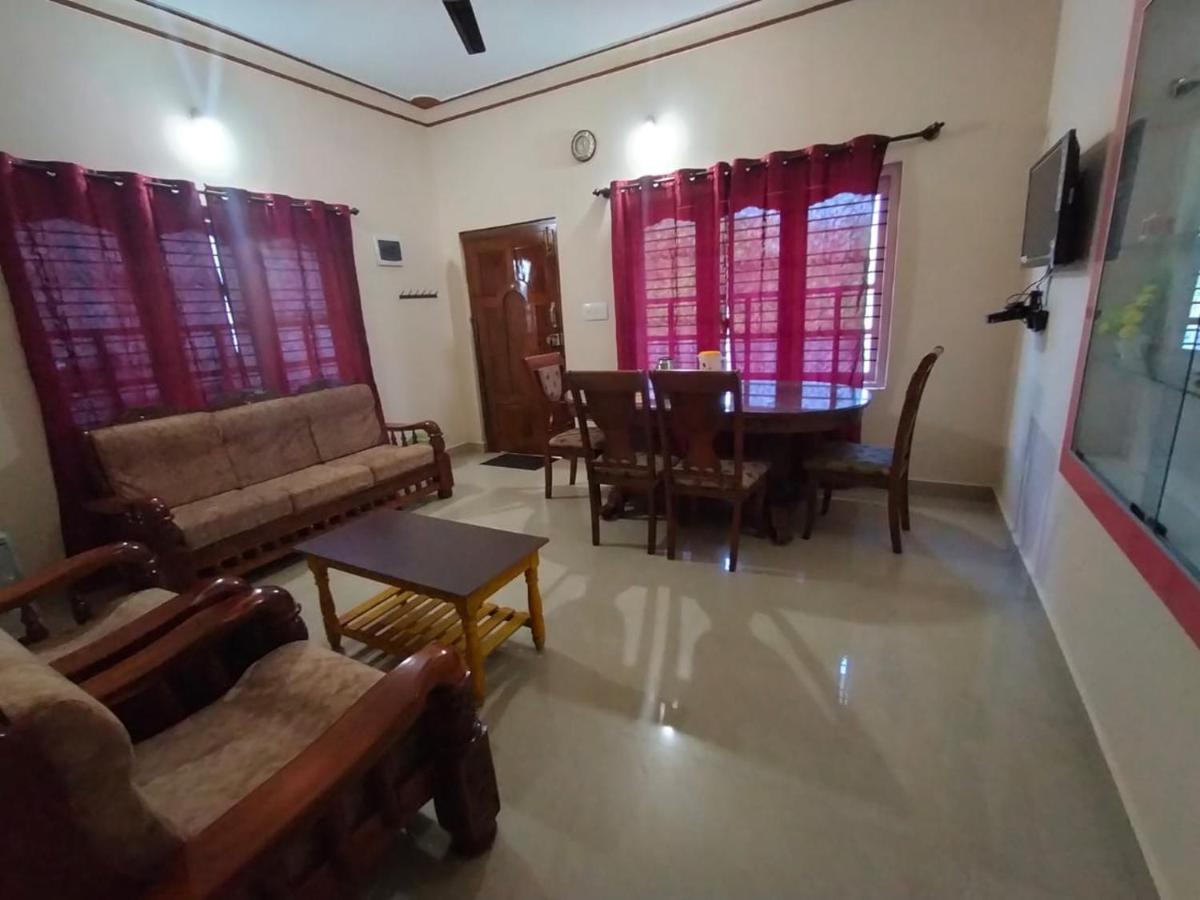 Snowdrop Inn Coorg Madikeri Kültér fotó